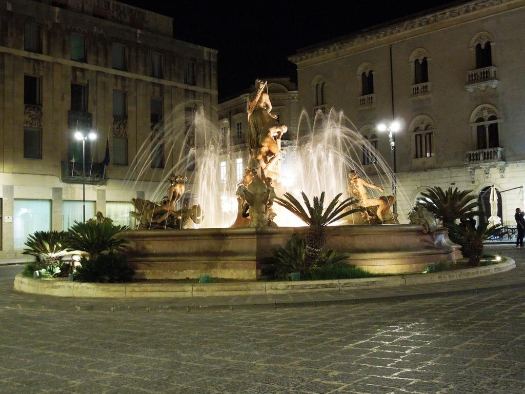 Appartamento Ortigia Сиракуза Екстериор снимка